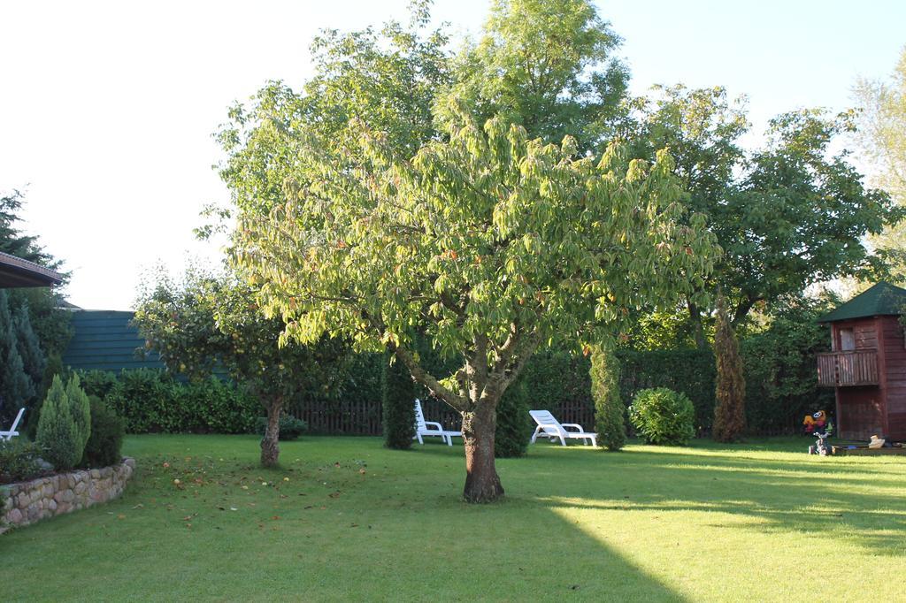 Landsitz Ruegen Apartment โกลเวอ ภายนอก รูปภาพ